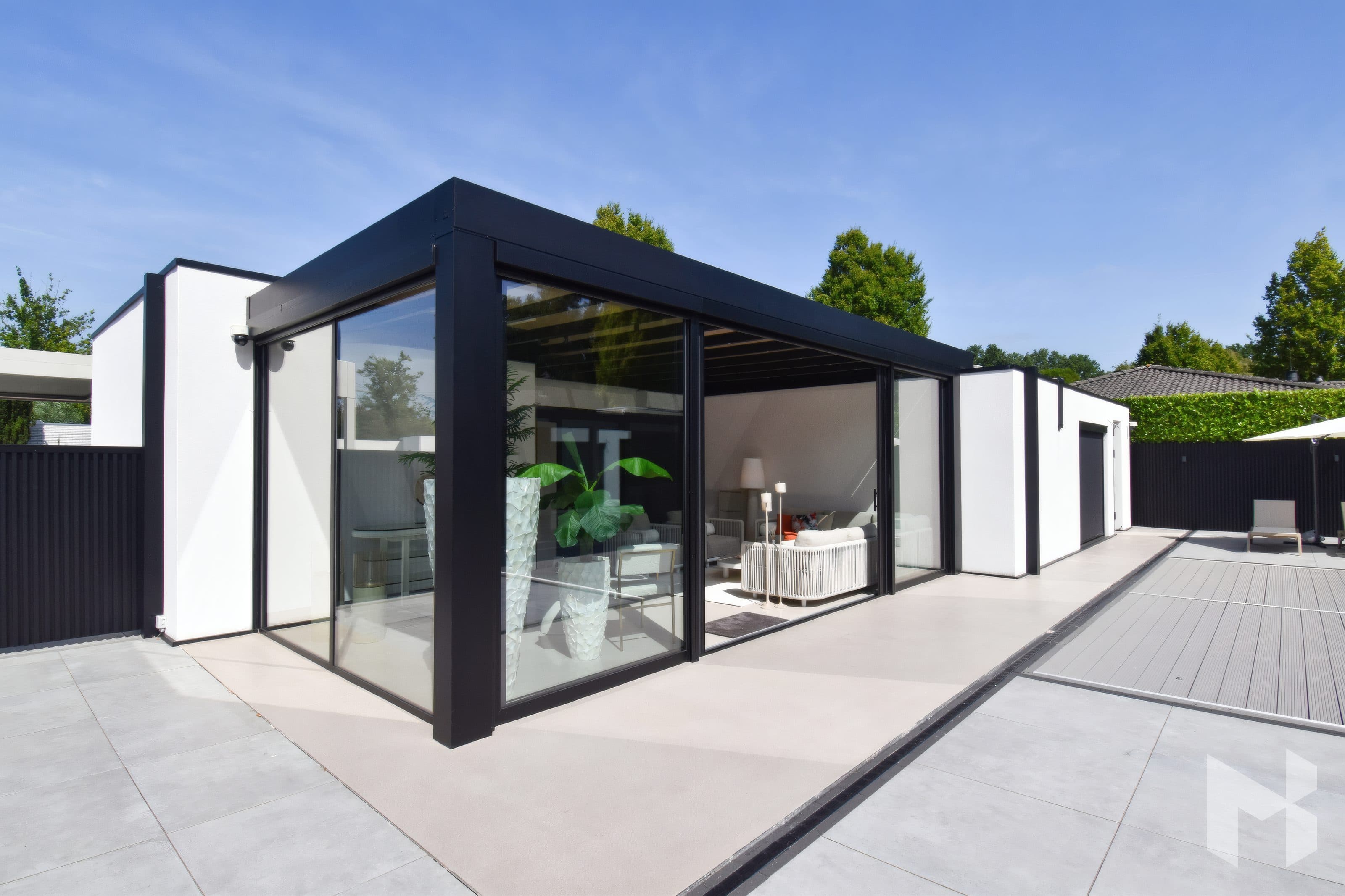 MB Cube